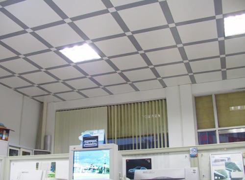 铝扣板学校餐厅吊顶-铝扣板吊顶清洁分区做