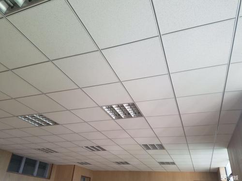 铝合金隔墙铝扣板-铝合金蜂窝板应用什么地方