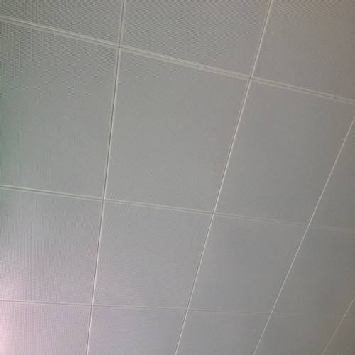 机房专用铝扣板-工程专用600*600铝扣板吊顶效果图