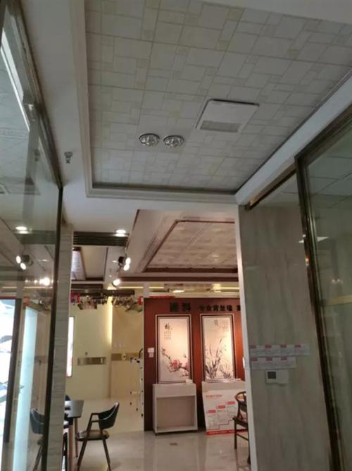 搜索集成吊顶-先来看看这些客厅吊顶效果图怎么装