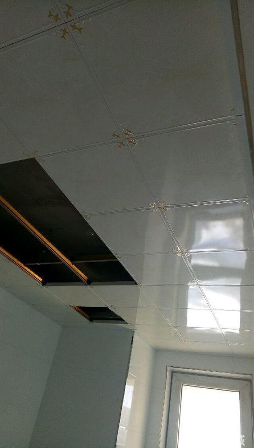 吊顶铝扣板品种-集成吊顶还是铝扣板吊顶好