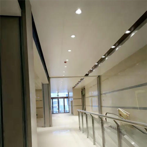 过道铝扣板吊顶效果图-你想要的吊顶现场效果图来了