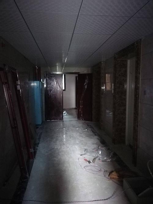过道铝扣板吊顶-走廊通道铝扣板吊顶厂家告诉你