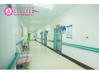 医院吊顶材料有哪些？来了解下铝扣板吊顶怎么样！